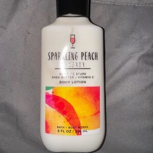 Bath & Body Works Sparkling Peach Sangria Body lotion NEW